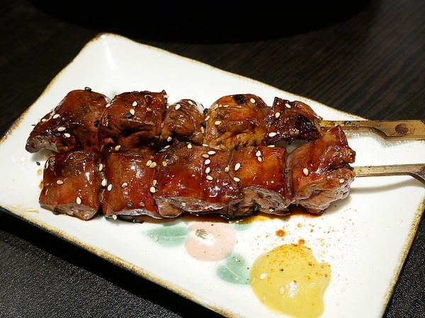 KOKORO串燒:KOKORO【心】居酒屋-台北中山區八條通日式居酒屋 相當多特色手路菜 在別地可是吃不到 一路從晚餐續到消夜