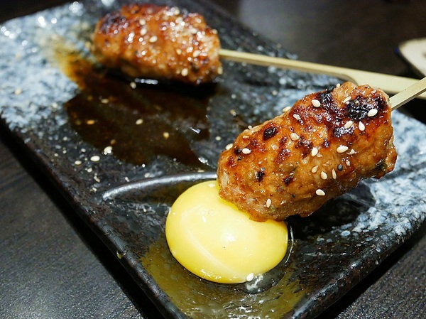 KOKORO串燒:KOKORO【心】居酒屋-台北中山區八條通日式居酒屋 相當多特色手路菜 在別地可是吃不到 一路從晚餐續到消夜