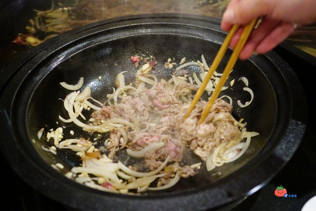 中山區石頭火鍋推薦 黑哥