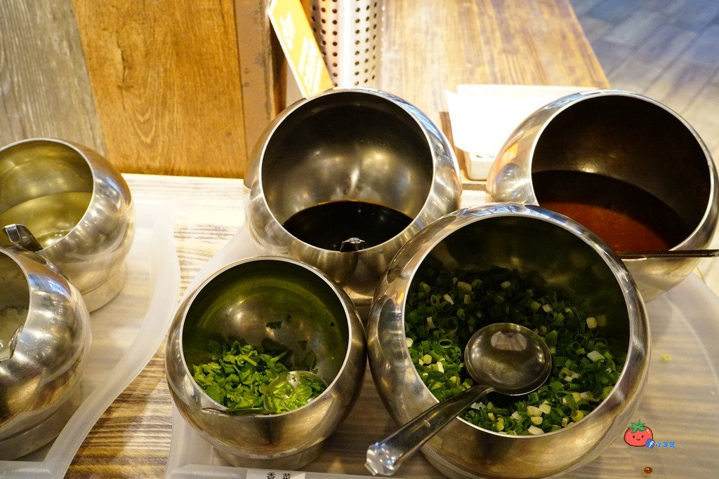 中山區石頭火鍋推薦 黑哥