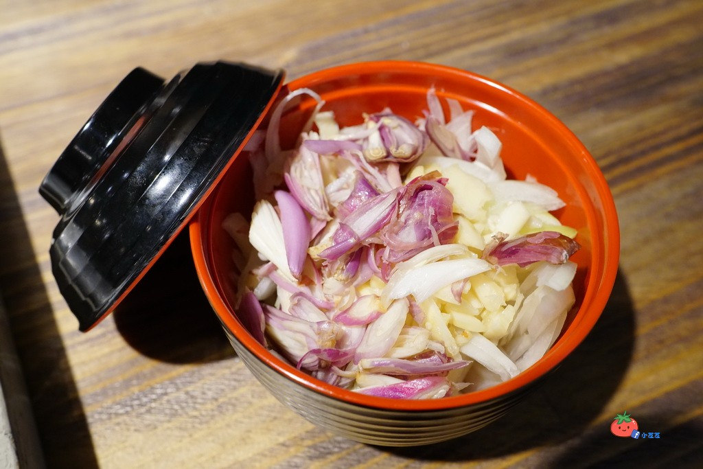 中山區石頭火鍋推薦 黑哥