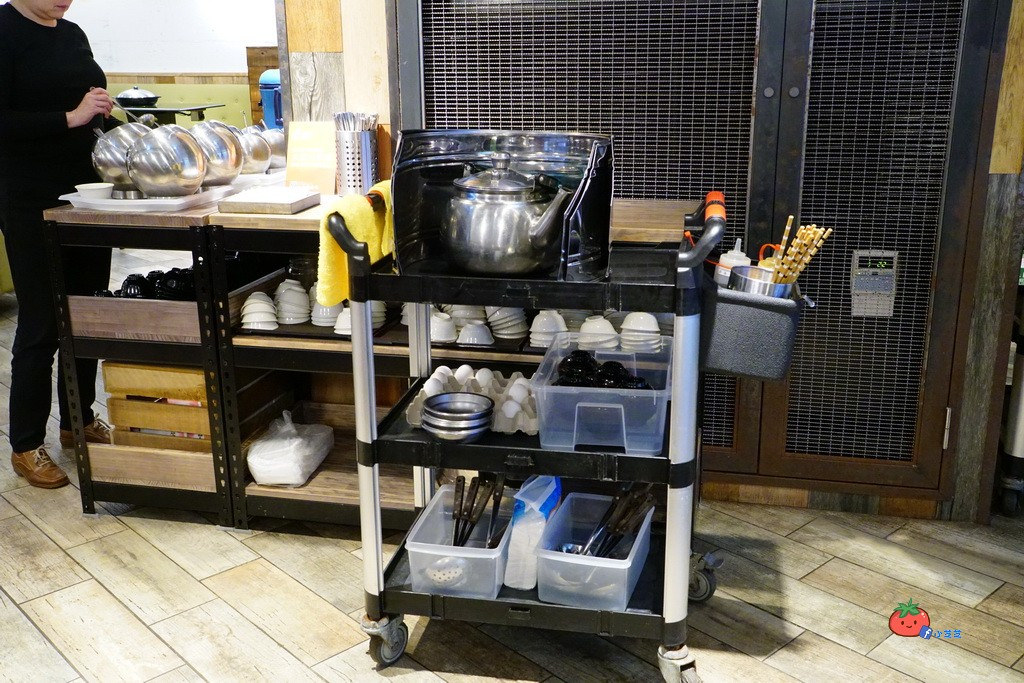 中山區石頭火鍋推薦 黑哥