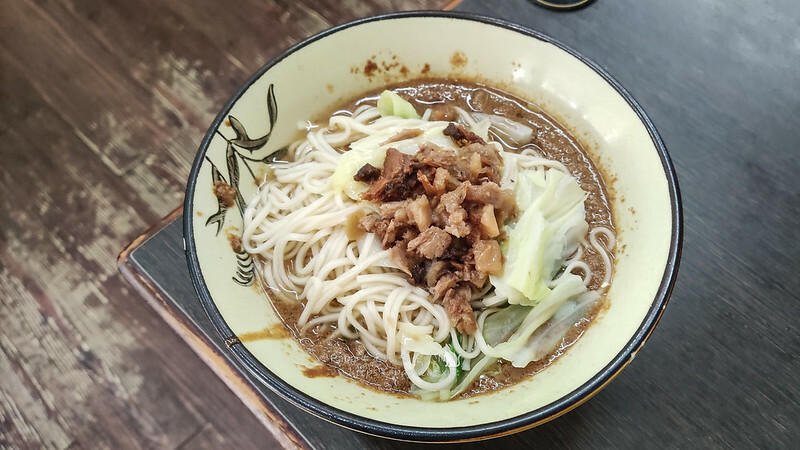 台中｜素食 中美街-福緣素食 吃飽點簡餐非常彭派，蔬菜煎餅很日式是大阪燒，還有關東煮任選款也不錯!