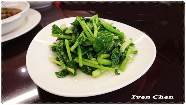 弼園春 私房麵 老菜館:《桃園川菜聚餐》推薦古色古香的『弼園春』私房麵老菜館\剁椒肉醬麵\麻辣臭仙麵\清燉牛肉麵\富貴一品雞湯