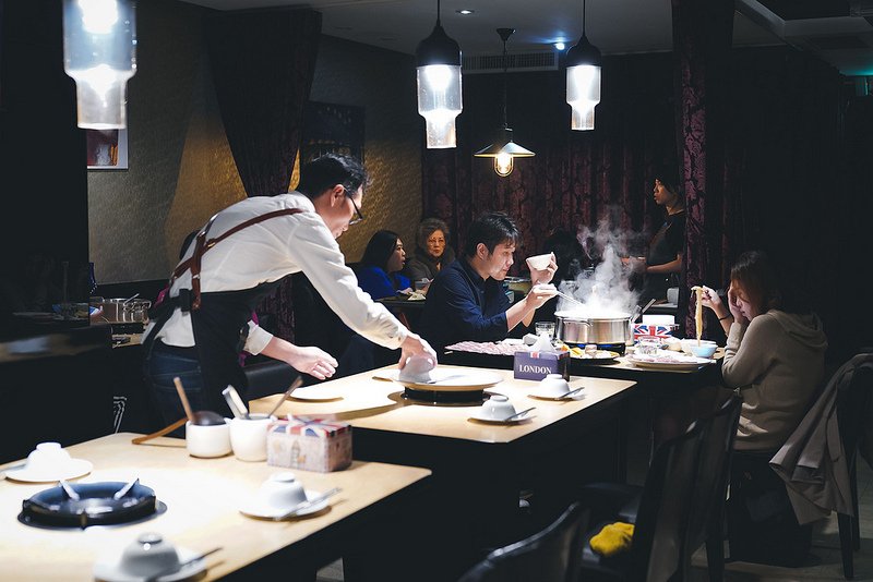 忻殿堂 (48) 忻殿堂 (48)