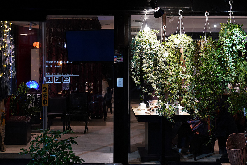 忻殿堂 (67) 忻殿堂 (67)