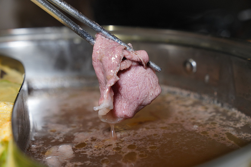 忻殿堂 (27) 忻殿堂 (27)