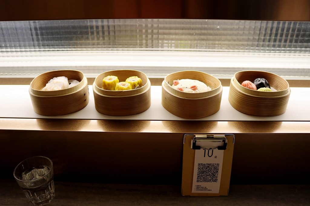 台南|蠔運來了Goodluck 港式點心.手機點餐.軌道直送 - 奇奇一起玩樂趣