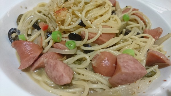 夜坡義大利餐廳(裕誠店)：高雄~夜坡義大利餐廳(裕誠店)~餐點新鮮美味不馬虎~聚餐約會的好地方~