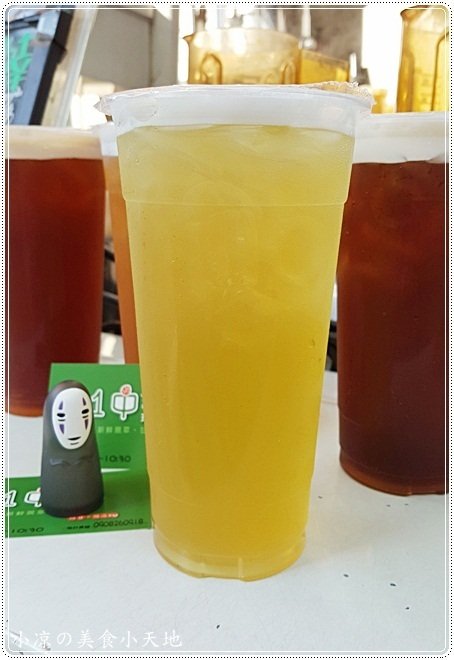 一中街現泡茶：台中北區』一中街現泡茶║茶葉精心挑選，現點現泡散發清新茶香，口味選擇多、新鮮喝得到