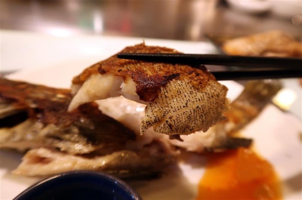 拾捌創意鐵板料理：新店鐵板燒 拾捌創意鐵板料理 現流海鮮鐵板燒(影片) 創意美味兼具 七張捷運站樓上~