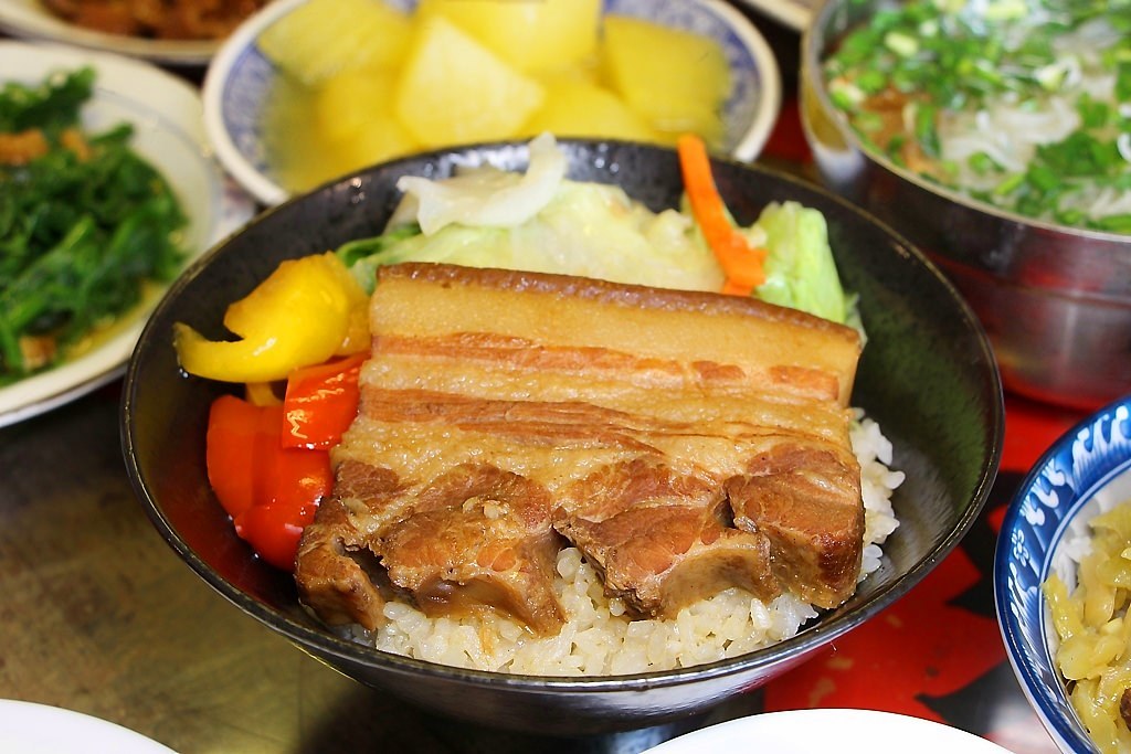 埔里美食，滿食堂~在地古早味。 - 微笑Joe幸運