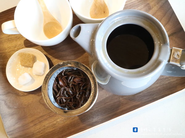 PisAi彼斯艾料理:〖台中│美食〗PisAi彼斯艾料理 ❤ 北屯區友善親子餐廳推薦!!用餐環境寬敞舒適,餐點好吃料又實在!!團體、家庭聚餐/下午茶/節日慶祝的好所在~