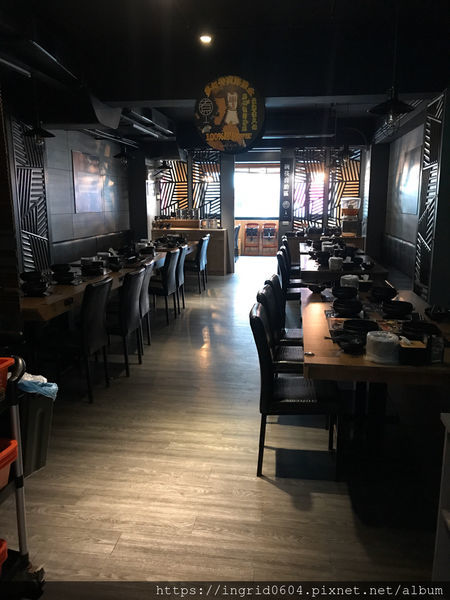 平價就能吃到港口尚青海鮮 肉控們完全不罪惡的肉食天堂！基隆美食 廟口市區激推的「煮火鍋」