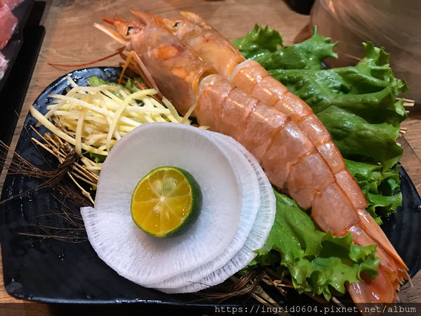 平價就能吃到港口尚青海鮮 肉控們完全不罪惡的肉食天堂！基隆美食 廟口市區激推的「煮火鍋」