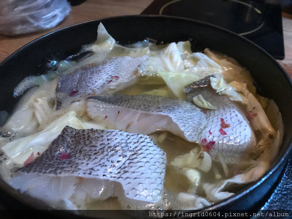 平價就能吃到港口尚青海鮮 肉控們完全不罪惡的肉食天堂！基隆美食 廟口市區激推的「煮火鍋」