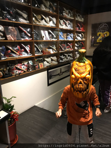 平價就能吃到港口尚青海鮮 肉控們完全不罪惡的肉食天堂！基隆美食 廟口市區激推的「煮火鍋」