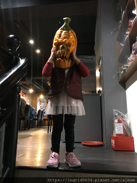 平價就能吃到港口尚青海鮮 肉控們完全不罪惡的肉食天堂！基隆美食 廟口市區激推的「煮火鍋」