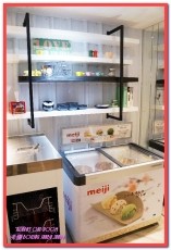 沸騰涮涮鍋（中和）：中和火鍋．超巨大肉盤加上鮮美海物令人吃爽爽──沸騰涮涮鍋