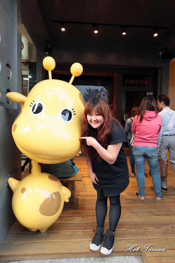 短腿阿鹿餅乾(逢甲店):【台中美食】逢甲商圈必買伴手禮!全台獨家可可亞風味曲奇餅:短腿阿鹿餅乾