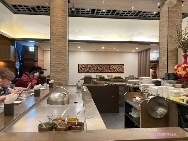 [台北松山區]明水然無菜單鐵板燒 慶城店  六月才能傳相簿已