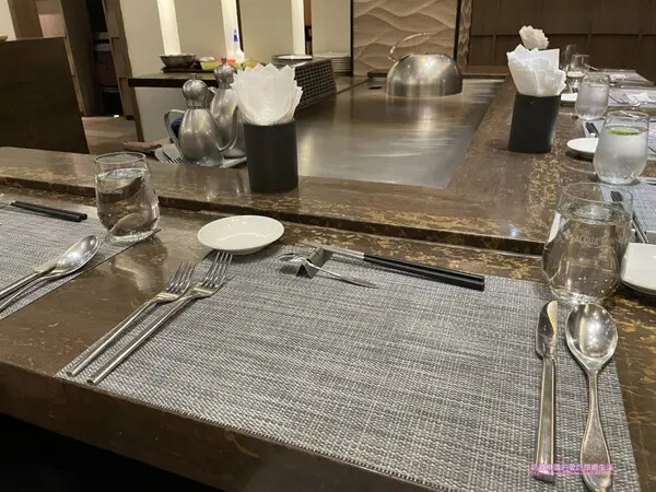 [台北松山區]明水然無菜單鐵板燒 慶城店  六月才能傳相簿已