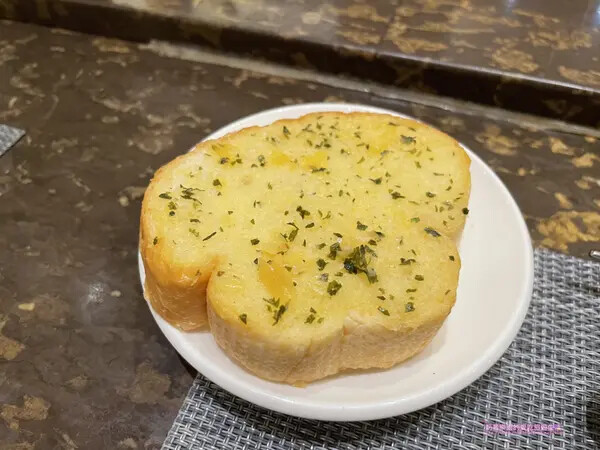 [台北松山區]明水然無菜單鐵板燒 慶城店  六月才能傳相簿已