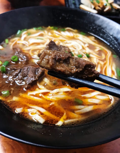 【嘉義梅山】大坪牛肉麵｜30年的好滋味＊