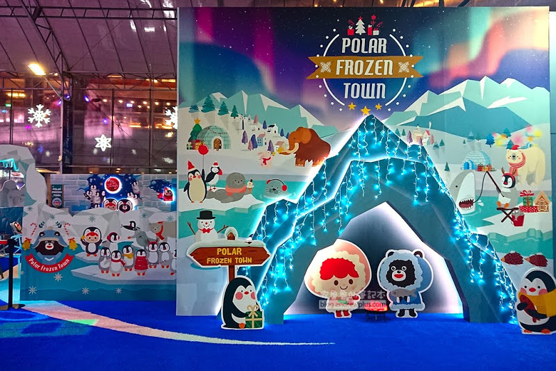 中國信託金融園區戶外滑冰場-免門票,冰鞋護具免費借用,親子一起來滑冰吧!