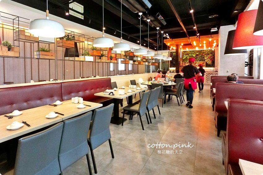 全台唯一鹹豬肉蓋飯在台中！平日午間限定，棗點子點餐就送紅棗茶免費喝到飽！