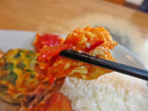 【桃園美食】潔園小吃-香酥內多汁的酥炸雞腿飯