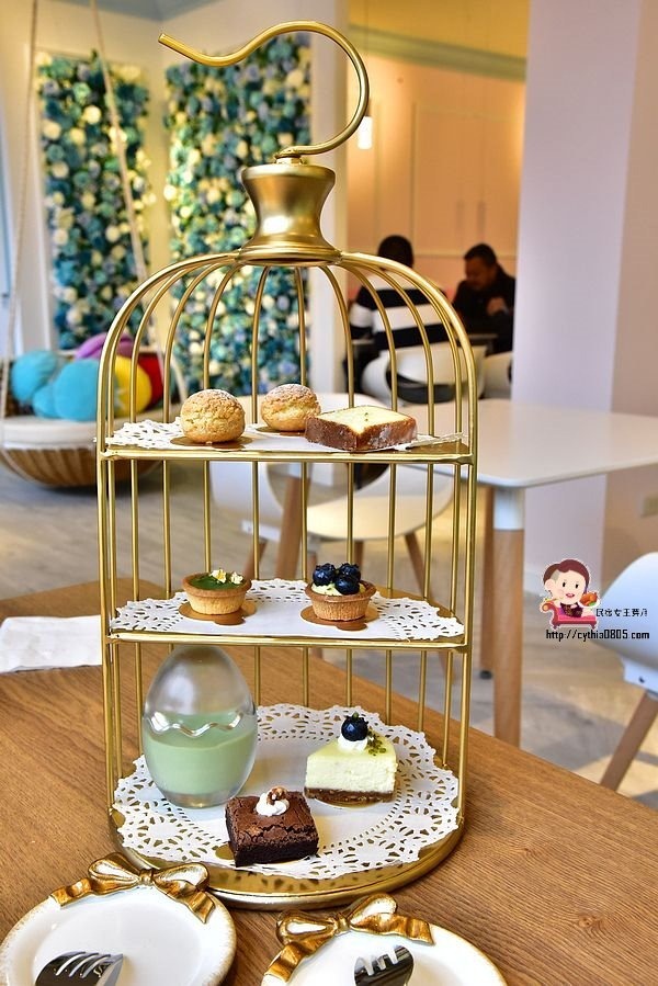 桃園區美食-微醺法式甜點-超夢幻鳥籠下午茶,還有盪鞦千,IG好拍打卡點,但餐點仍需再加強 @民宿女王芽月-美食.旅遊.全台趴趴走