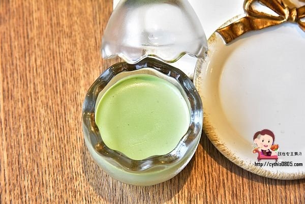 桃園區美食-微醺法式甜點-超夢幻鳥籠下午茶,還有盪鞦千,IG好拍打卡點,但餐點仍需再加強 @民宿女王芽月-美食.旅遊.全台趴趴走