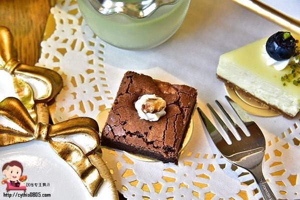 桃園區美食-微醺法式甜點-超夢幻鳥籠下午茶,還有盪鞦千,IG好拍打卡點,但餐點仍需再加強 @民宿女王芽月-美食.旅遊.全台趴趴走