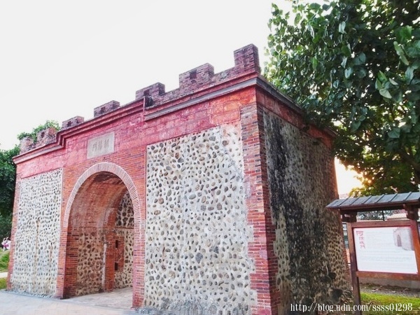 屏東市中山公園：【旅行遊記。屏東市】屏東市區輕鬆玩意！屏東公園散步趣 逛古蹟 賞美術館 必吃臭豆腐和老牌肉圓