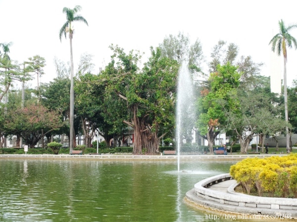 屏東市中山公園：【旅行遊記。屏東市】屏東市區輕鬆玩意！屏東公園散步趣 逛古蹟 賞美術館 必吃臭豆腐和老牌肉圓