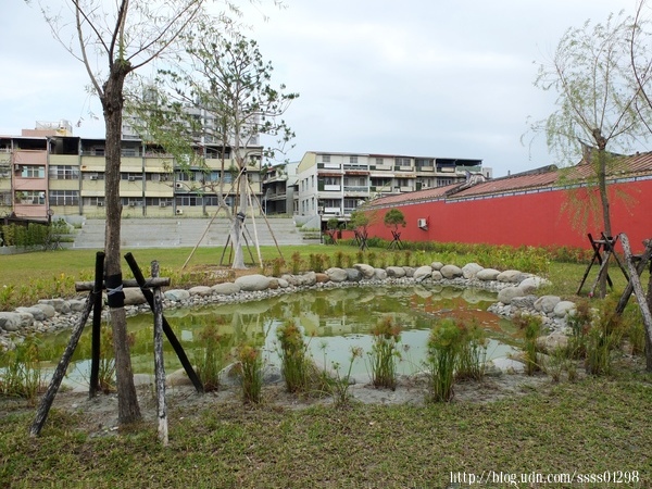 屏東市中山公園：【旅行遊記。屏東市】屏東市區輕鬆玩意！屏東公園散步趣 逛古蹟 賞美術館 必吃臭豆腐和老牌肉圓