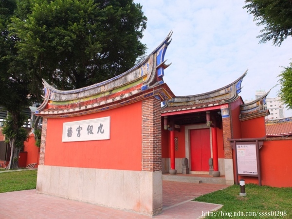 屏東市中山公園：【旅行遊記。屏東市】屏東市區輕鬆玩意！屏東公園散步趣 逛古蹟 賞美術館 必吃臭豆腐和老牌肉圓