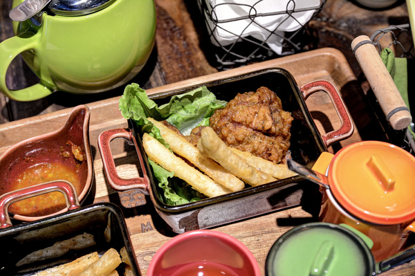 考乍熋宝 COWDRAW BEAR：台北泰式〡 考乍熋宝 COWDRAW BEAR : 泰國滋味混搭英國風下午茶