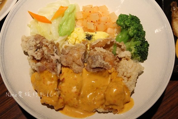 老蓋 Loud Guy-蓋飯料理:苗栗竹南老蓋Loud Guy蓋飯料理。堅持食材現點現做美味蓋飯,竹南火車站平價親民好選擇(免費WIFI)