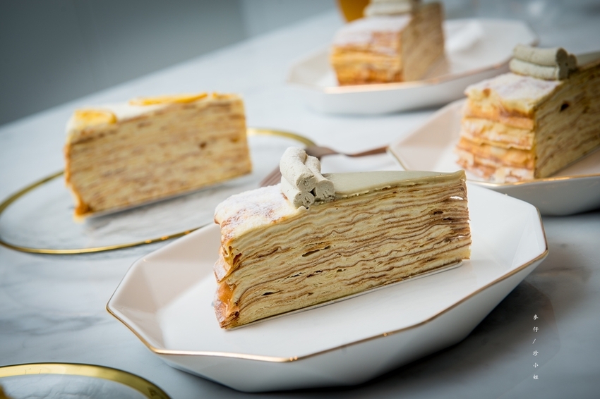 台北｜時飴 Approprié千層蛋糕｜11/16開始千層蛋糕提供內用空間跟現場購買囉～｜赤峰街美食推薦