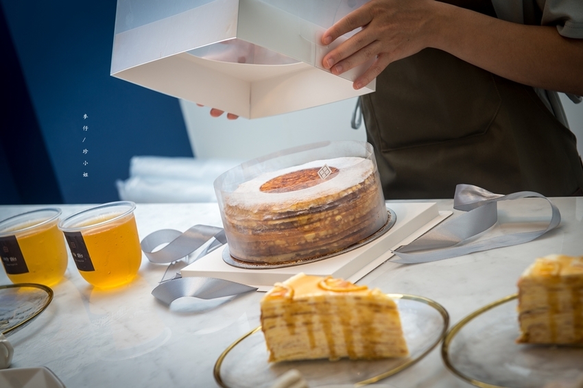 台北｜時飴 Approprié千層蛋糕｜11/16開始千層蛋糕提供內用空間跟現場購買囉～｜赤峰街美食推薦