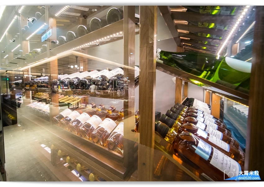 新加坡海鮮餐廳推薦！珍寶海鮮台北信義店,每人990元就能吃到原價1480元的招牌沙公x螃蟹10吃口味任意選,台北信義區海鮮餐廳推薦,台北螃蟹料理推薦,台北新光三越A8美食推薦, - 大胃米粒 DAVI