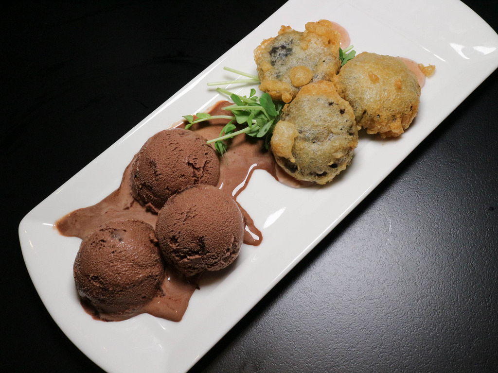 Shark Show House (73)