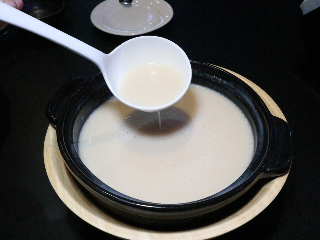 Shark Show House (10)