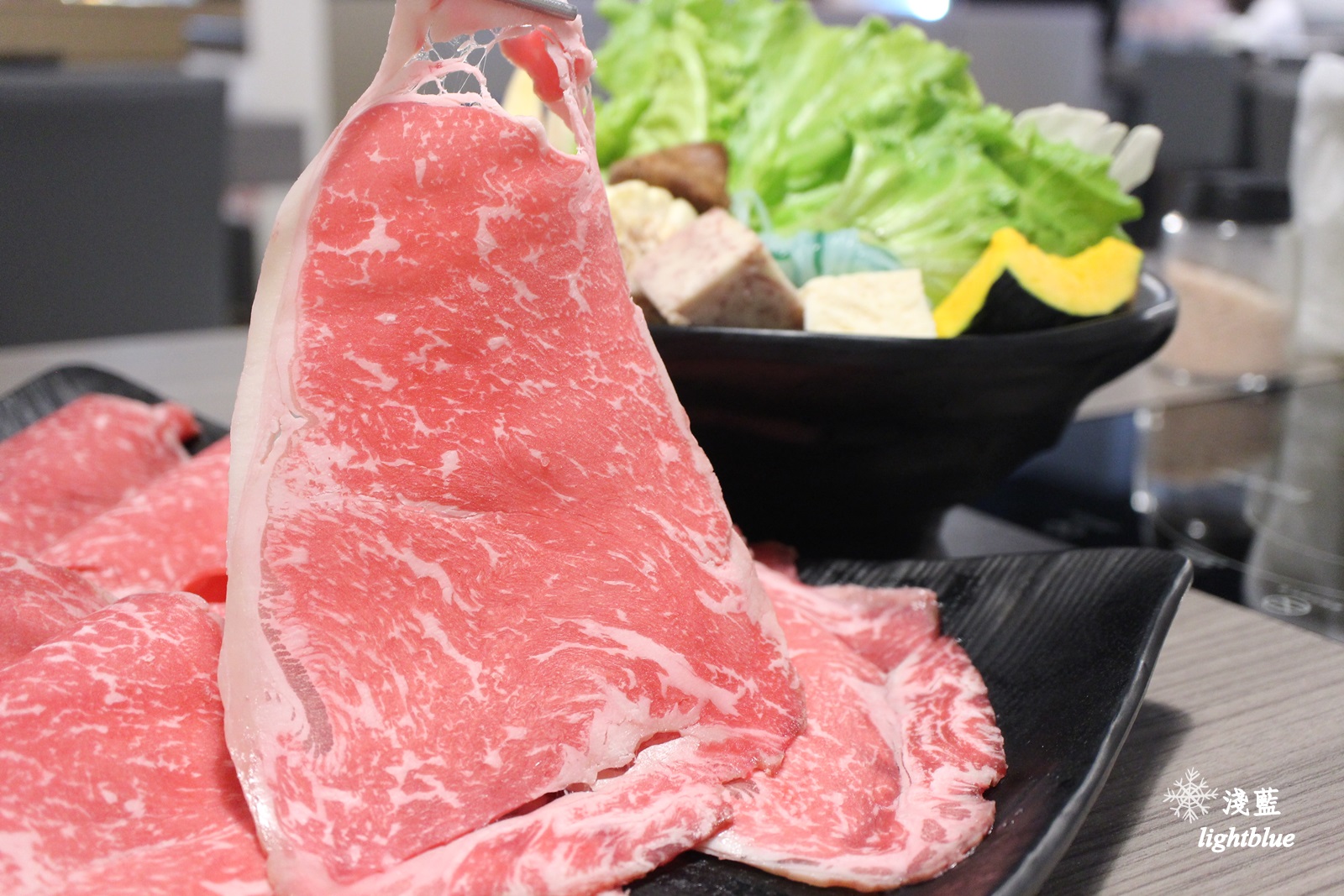 [ 中正紀念堂站美食 ] 淺藍 × 金鍋盃小火鍋四館～盡享海鮮與和牛的霸氣小火鍋