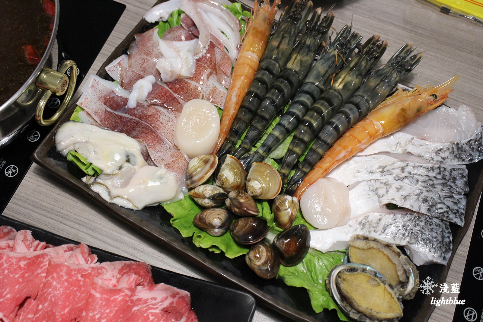 [ 中正紀念堂站美食 ] 淺藍 × 金鍋盃小火鍋四館～盡享海鮮與和牛的霸氣小火鍋