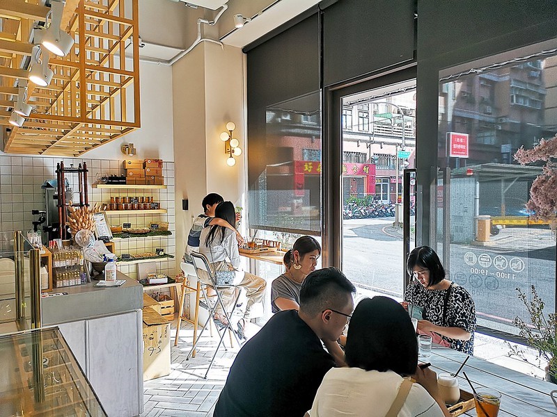 2020-09-06-16-57-13-887