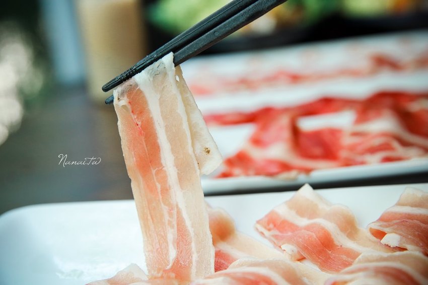 彰化員林》井閣鍋物料理。平日限定!入冬漸涼,大開肉戒吃肉去,肉多多商業套餐,享肉雙人套餐 - Nana愛旅行札記