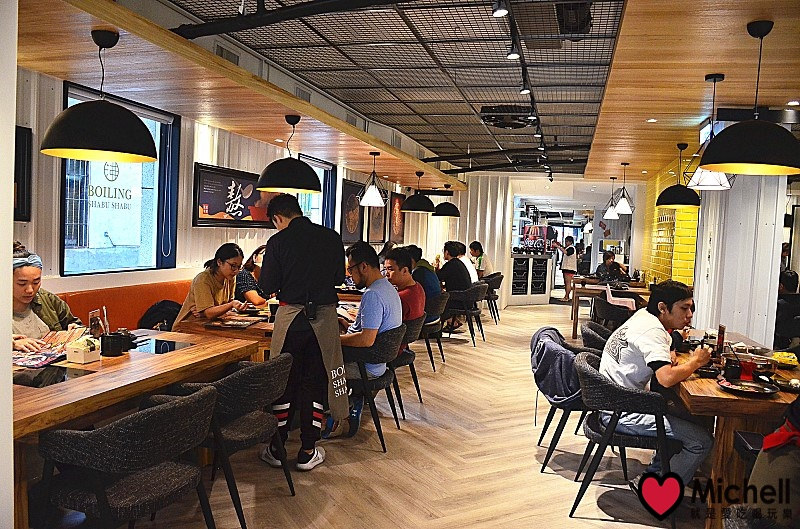 沸騰 Boiling Shabu Shabu